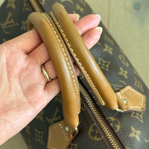 Louis Vuitton Speedy 30 Monogram - Picture 9 of 16